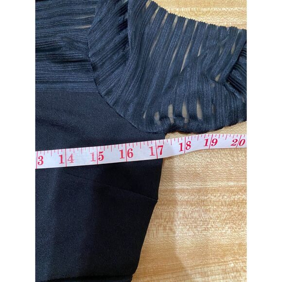 Lulu's Black Dress Sheer Sleeves and Waist Size M NWT - Picture 10 of 12